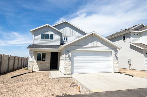 578 W 1750 N, Harrisville, UT, 84404 | Card Image
