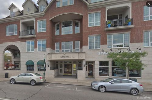 306-801 W Ann Arbor Trl, Plymouth, MI, 48170-1682 | Card Image