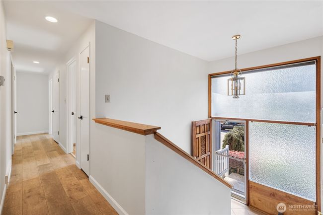 22109 93 Rd Pl W, House other with 3 bedrooms, 3 bathrooms and 2 parking in Edmonds WA | Image 27