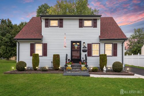 43 N Madison Ave, Avenel, NJ, 07001-1528 | Card Image