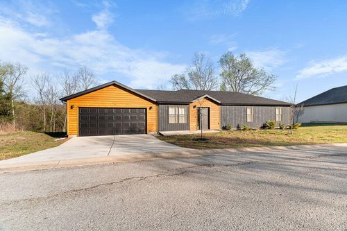 146 Sapling Dr, Branson, MO, 65616-7749 | Card Image