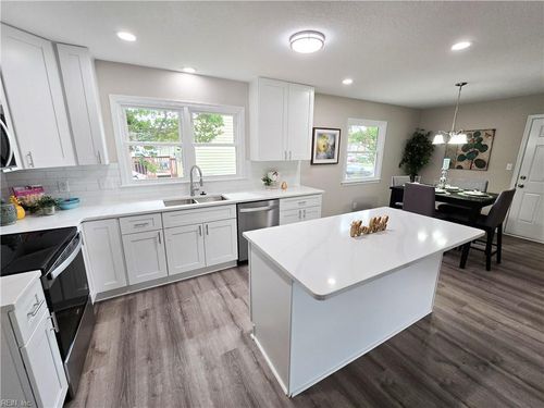 214 Denbigh Blvd, Newport News, VA, 23608-3332 | Card Image