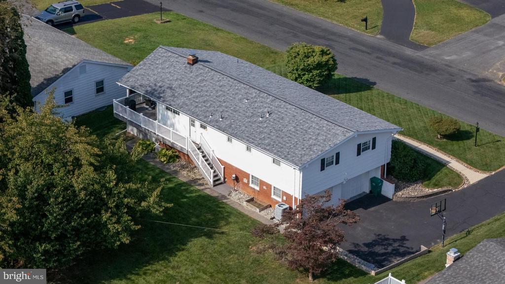 Shepherd Hills Ave, Allentown, PA 18106