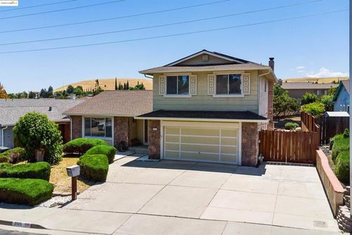 2125 Robles Dr, Antioch, CA, 94509-5837 | Card Image