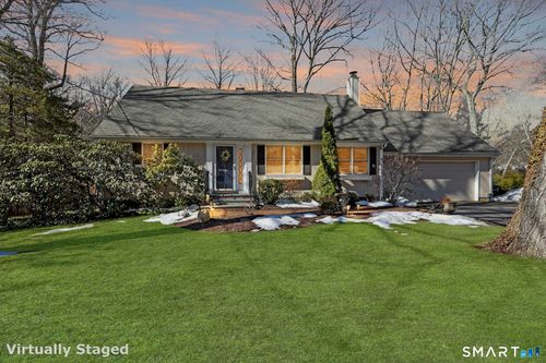 205 Winnepoge Dr, Fairfield, CT, 06825-2543 | Card Image