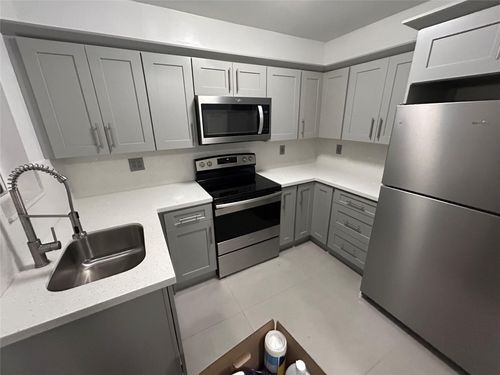 501 Sw 67th Ave, Miami, FL, 33144-3603 | Card Image