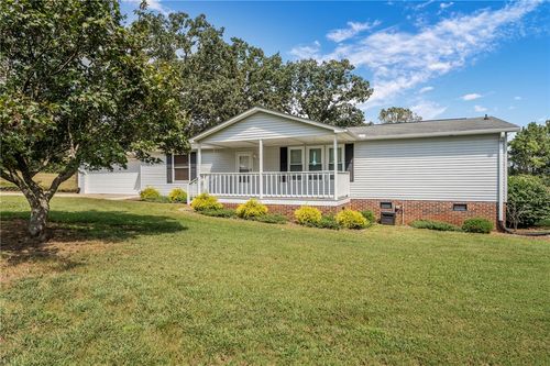 108 Wakefield Rd, Iva, SC, 29655-9341 | Card Image