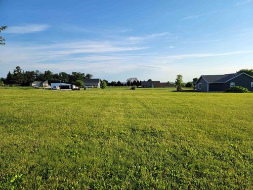 00 Cambridge St, Cresco, IA, 52136 | Card Image