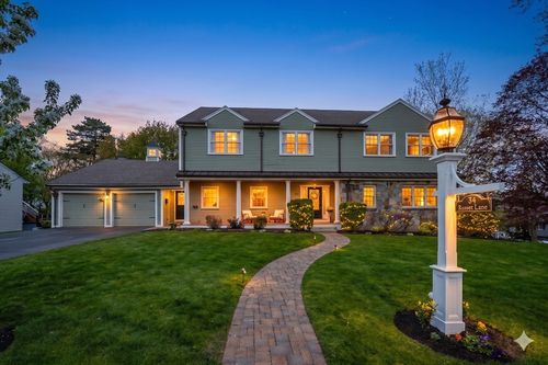 34 Russett Ln, Melrose, MA, 02176-2925 | Card Image