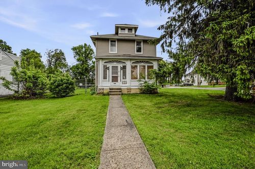 100 Washington Ave, ELSMERE, DE, 19805-1341 | Card Image