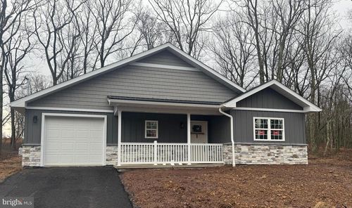 103 Hidden Forest Dr, Hazleton, PA, 18202 | Card Image