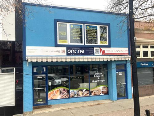 5030 50 St, Camrose, AB, T4V1R2 | Card Image