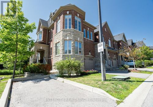 116-1331 Major Mackenzie Drive W, Vaughan (Patterson), ON, L6A4W4 | Card Image