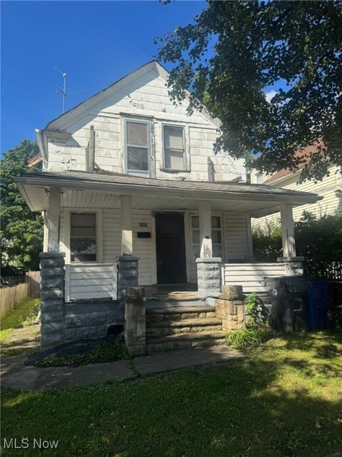 8323 Connecticut Ave, Cleveland, OH, 44105-6016 | Card Image