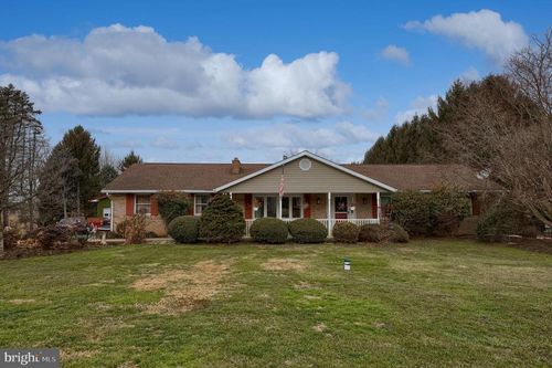 1019 Spring Valley Rd, QUARRYVILLE, PA, 17566-9765 | Card Image