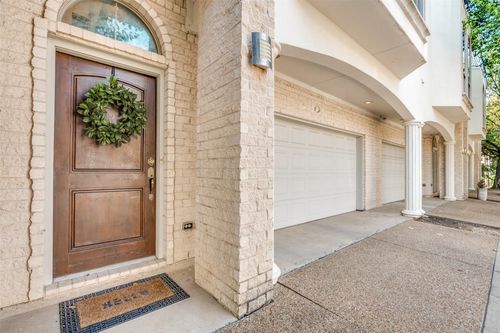 c-2022 N Fitzhugh Avenue, Dallas, TX, 87204 | Card Image