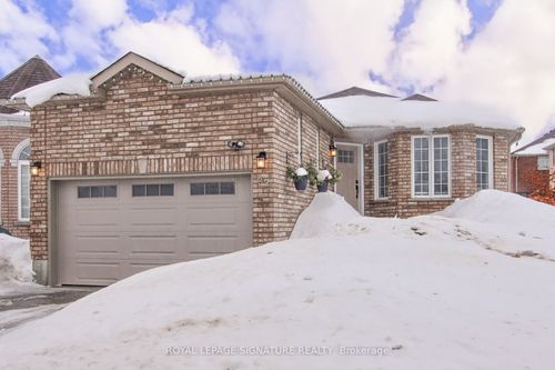 62 Cloughley Dr, Barrie, ON, L4N9T7 | Card Image