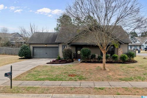 112 Waterstone Way, MONTEVALLO, AL, 35115-5706 | Card Image