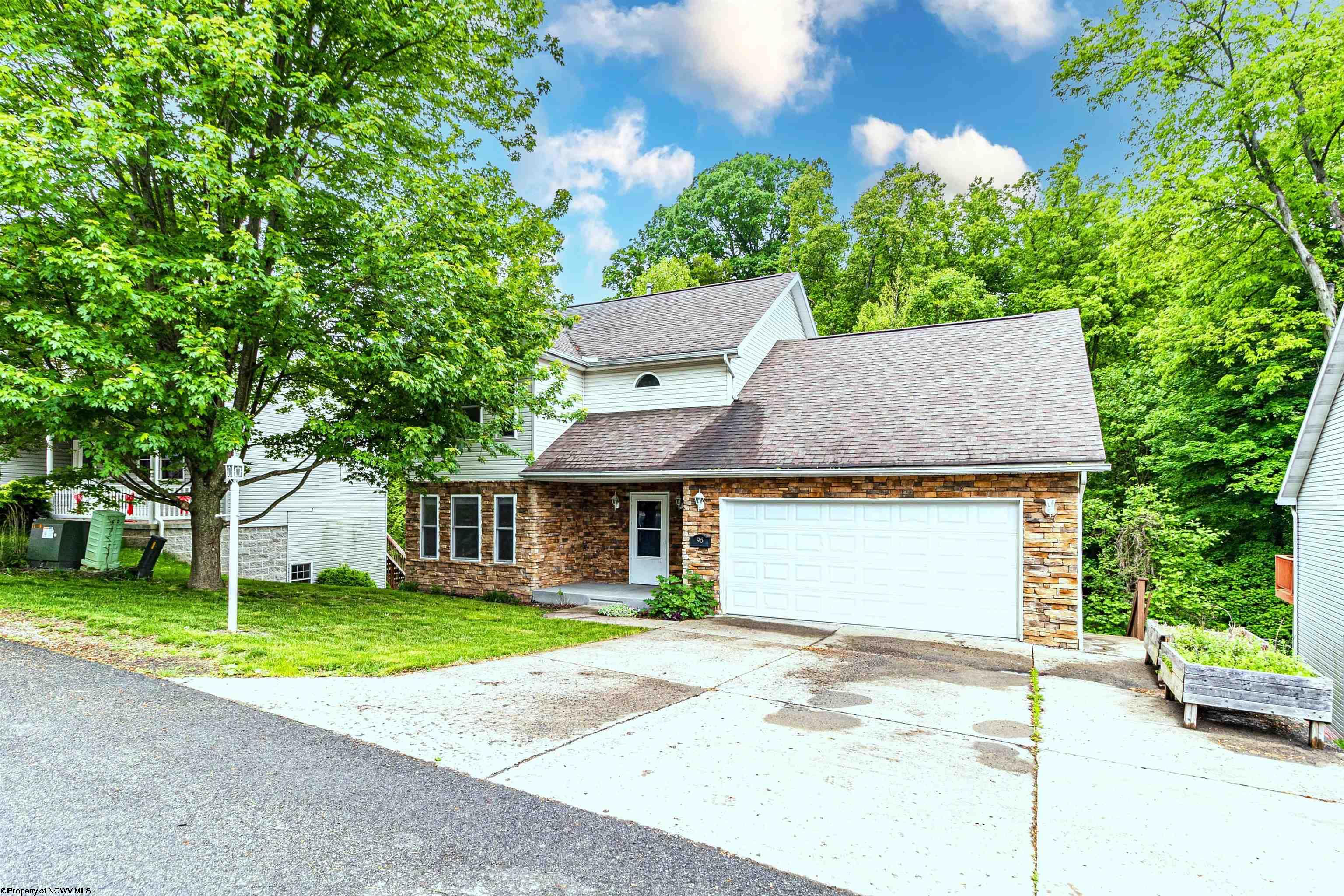 Antietam Dr, Morgantown, WV 26508