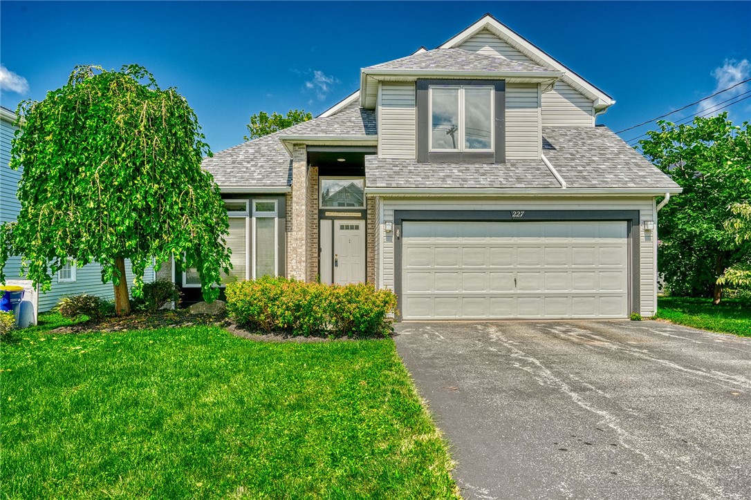 North Dr, Rochester, NY 14612