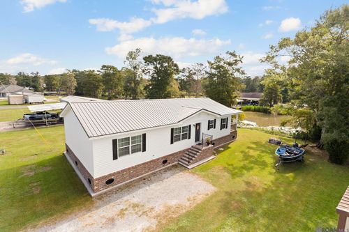 128 Coon Rd, Pierre Part, LA, 70339-4718 | Card Image