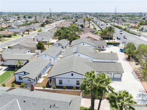 7242 Valley View St, Buena Park, CA, 90620-1453 | Card Image