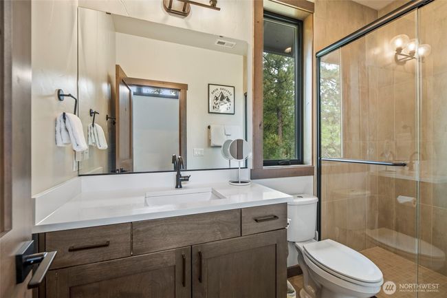 There is even a 3/4 bath in this kids suite - truly a "full meal deal" | Image 20