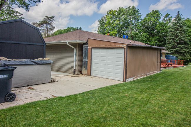 2228150 Plainview Pkwy, House other with 3 bedrooms, 2 bathrooms and null parking in Lisbon WI | Image 39