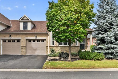 8-4400 Millcroft Park Dr, Burlington, ON, L7M5B5 | Card Image
