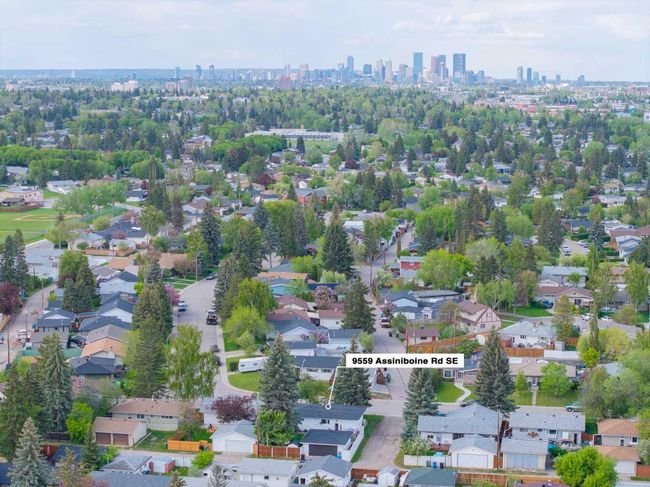 9559 Assiniboine Rd Se, House other with 4 bedrooms, 2 bathrooms and 2 parking in Calgary AB | Image 40