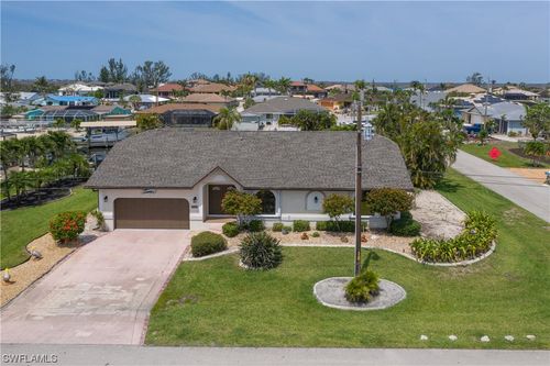 12321 Moon Shell Dr, MATLACHA ISLES, FL, 33991-5603 | Card Image