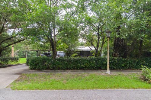 257 Desoto Ave, DE LEON SPRINGS, FL, 32130-3345 | Card Image