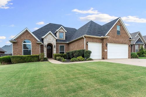 5404 S Braebourne Rd, Rogers, AR, 72758-8964 | Card Image