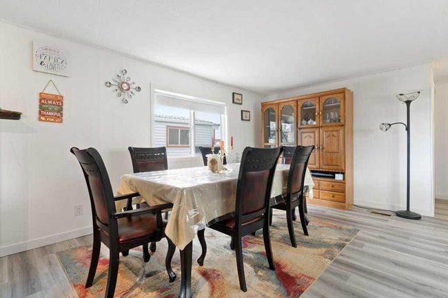 294 - 6220 17 Avenue Se, Home with 3 bedrooms, 2 bathrooms and 2 parking in Calgary AB | Image 5