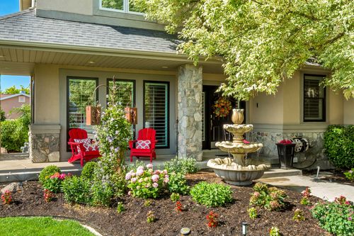1911 W Grassy Knoll Ct, Riverton, UT, 84065-4018 | Card Image