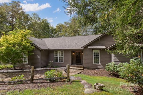 75 Hickory Dr, Highlands, NC, 28741-9152 | Card Image