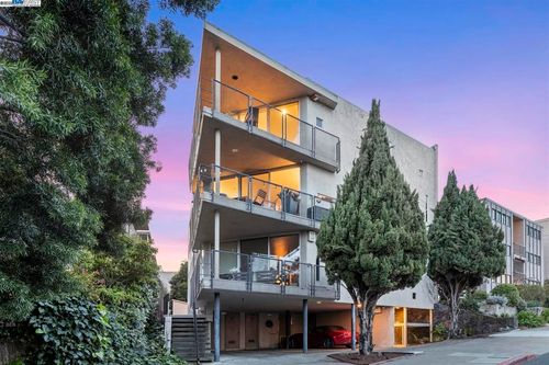 apt-201-383 Staten Ave, Oakland, CA, 94610-3475 | Card Image