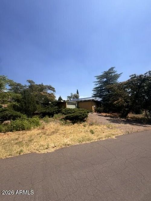 350 Last Wagon Dr, Sedona, AZ, 86336-3955 | Card Image