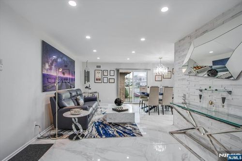 825 Riverside, Lyndhurst, NJ, 07071 | Card Image