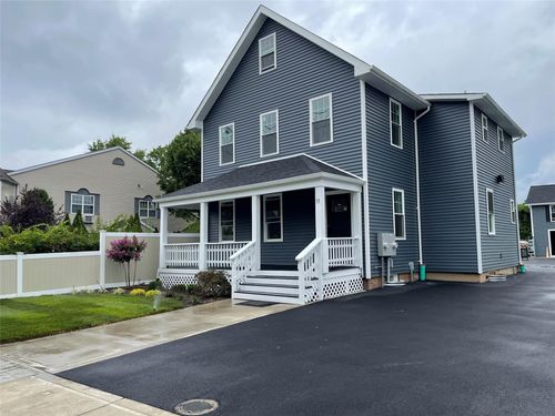 53 5th Ave, Bay Shore, NY, 11706-7306 | Card Image