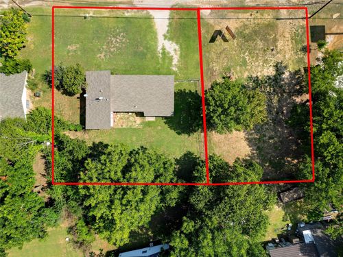 321 W Highway 199, Springtown, TX, 76082-2624 | Card Image