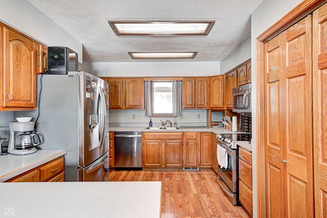 1586 Woodside Dr, House other with 4 bedrooms, 3 bathrooms and null parking in Danville IN | Image 10