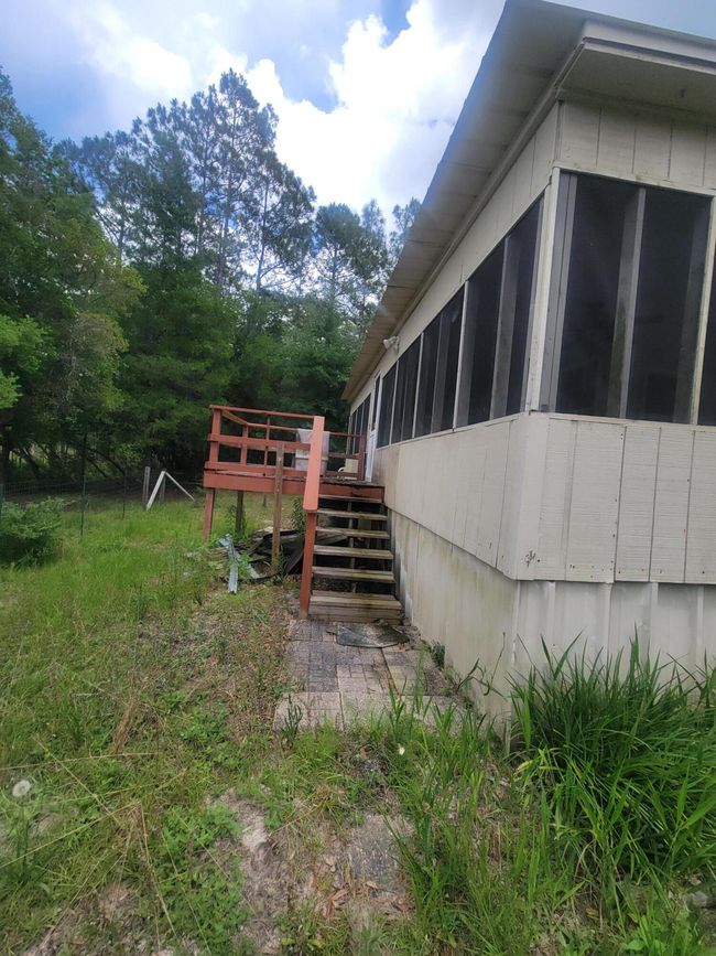 side front entrance | Image 23