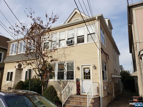 39 Tuttle St, Wallington, NJ, 07057-1418 | Card Image