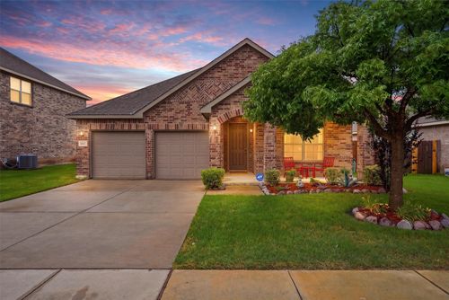 4241 Glen Abbey Drive, Fort Worth, TX, 76036 | Card Image