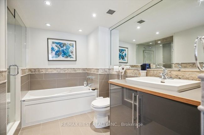 108 - 3 Duplex Ave, Condo with 3 bedrooms, 3 bathrooms and null parking in North York ON | Image 13