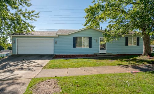 55-264 Mabel St Nw, Comstock Park, MI, 49321-8952 | Card Image