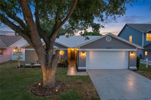 13509 Fawn Ridge Blvd, Tampa, FL, 33626-2927 | Card Image