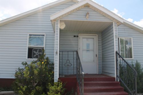 15 Taylor Ave, Big Piney, WY, 83113-5281 | Card Image