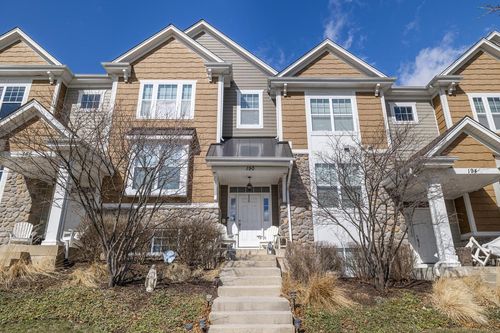 190 Third Avenue, Fontana, WI, 53125 | Card Image